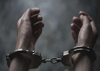 नाबालिग युवती