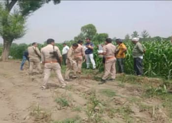 सिर कटा शव