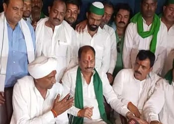 राकेश टिकैत