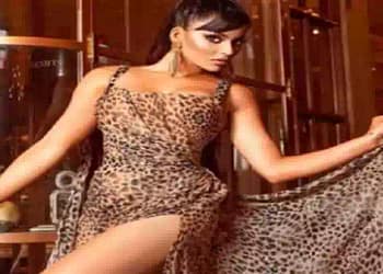 उर्वशी रौतेला