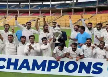 चंद्रकांत पंडित