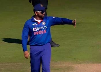 क्रिकेटर