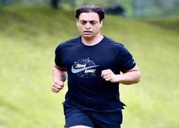 शोएब अख्‍तर