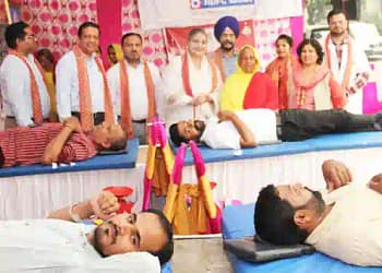 64 blood donors donated blood