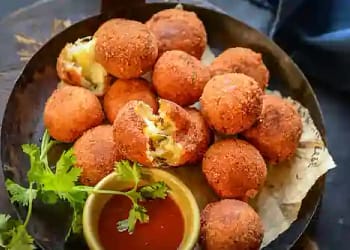 Potato Cheese Balls