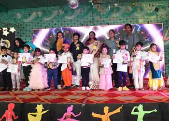 Wiggle Your Toes Dance Competition