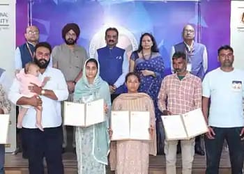 राज्यसभा सांसद