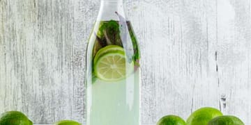 नींबू पानी