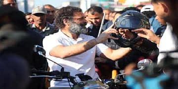 Rahul Gandhi decided to contest again