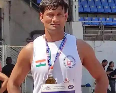 महावीर विनोद राणा