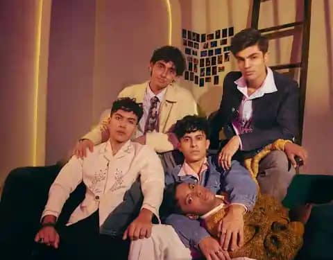 टीनएज बॉय बैंड