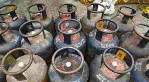Commercial Gas Cylinders