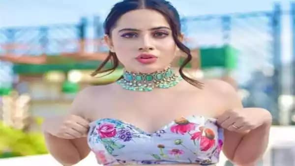 उर्फी जावेद