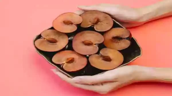 आलूबुखारा