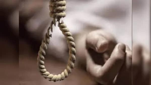 दो बच्चों