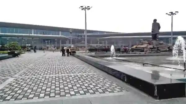 हवाई अड्डे