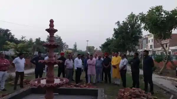 Aggarwal Park Janata Bhawan