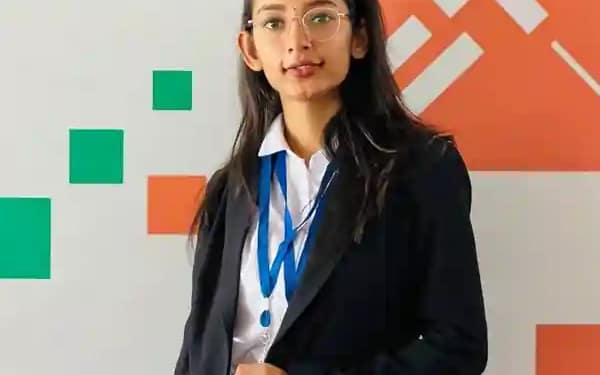 Best Yogasana Coach Award