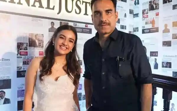 खुशी भारद्वाज, पंकज त्रिपाठी