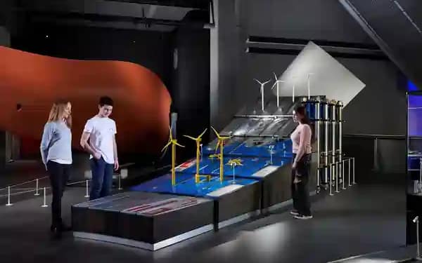 अदाणी ग्रीन एनर्जी