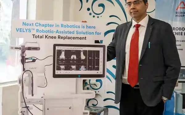 Robotic Knee Replacement Surgery