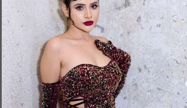 उर्फी जावेद